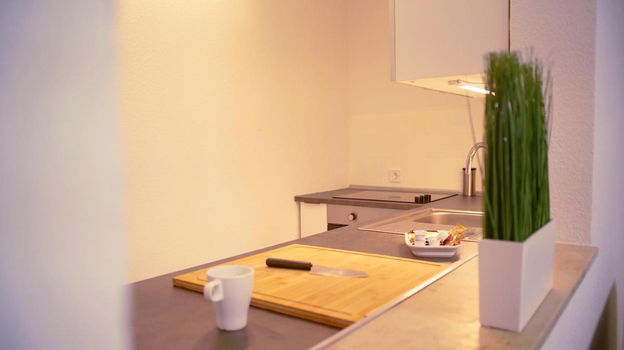 Appartement Im Zentrum Von Langenhagen Mit Netflix Und Tiefgarage Hannover Exterior photo